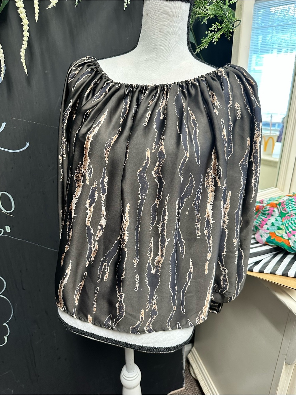 Women’s Black Metallic-Accent Peasant Blouse